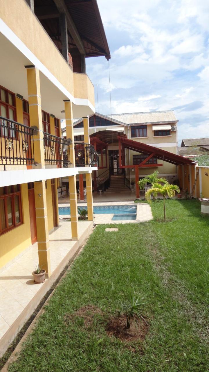 Dorado Hotel Cobija Exterior photo